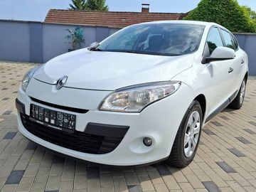 III 1,5 DCI - 66kw. ZACHOVALÝ