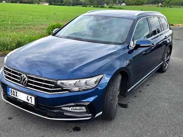 VW Passat Variant R-Line 2.0 T