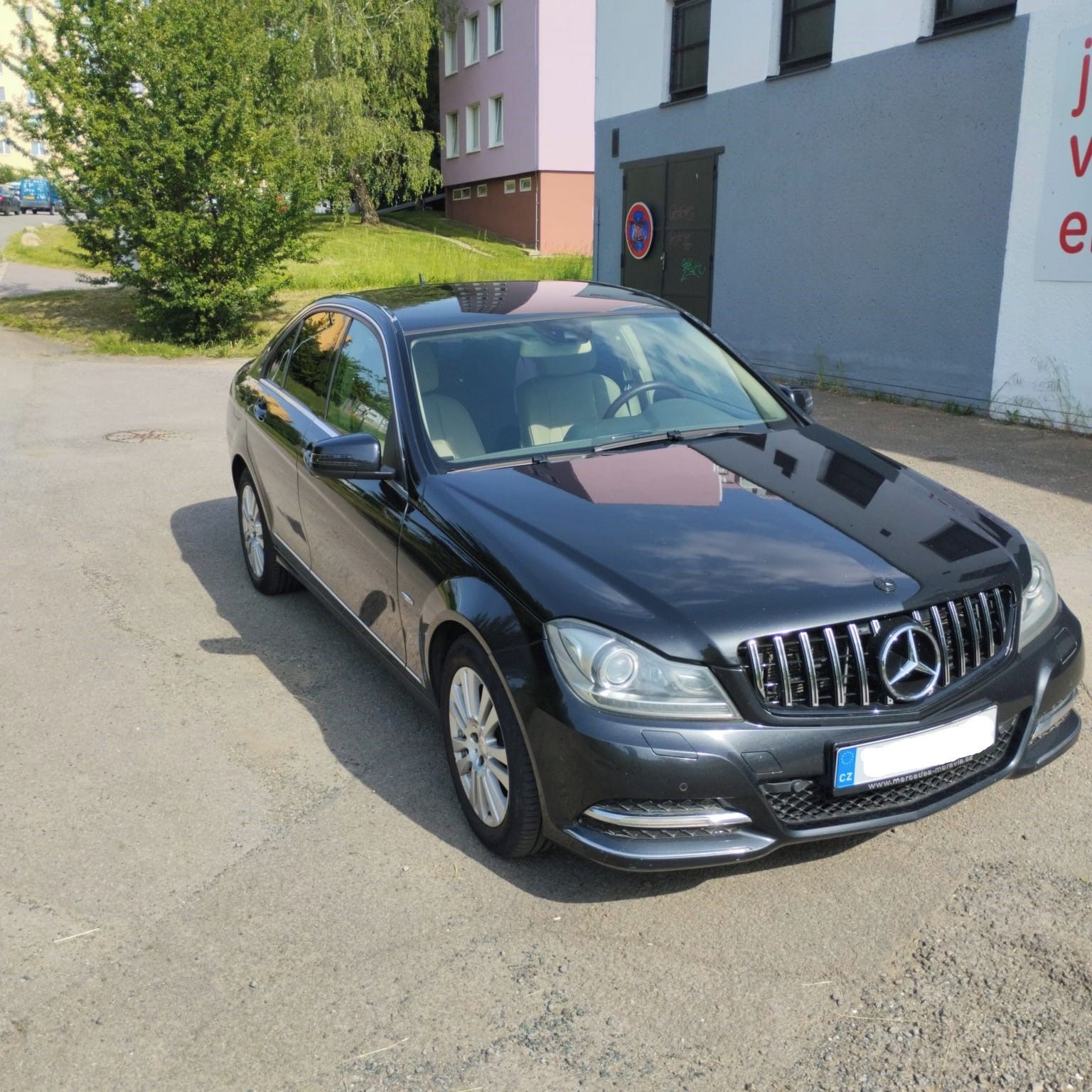 Mercedes-Benz Třídy C, Mercedes-Benz C 2.2 CDI - fotka 3