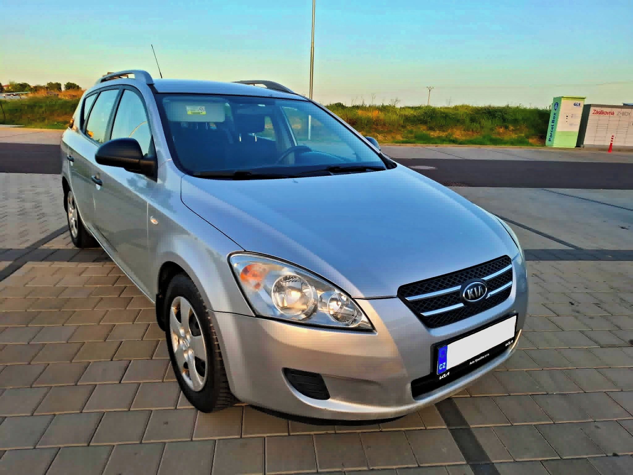 Kia Cee´d, 1.4i 80kW 1. maj. Tažné, STK! - fotka 3