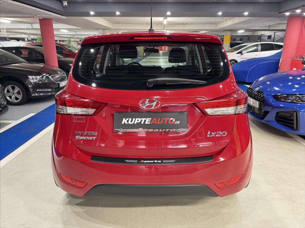 Hyundai ix20, 1,6 CVVT  Comfort - fotka 4
