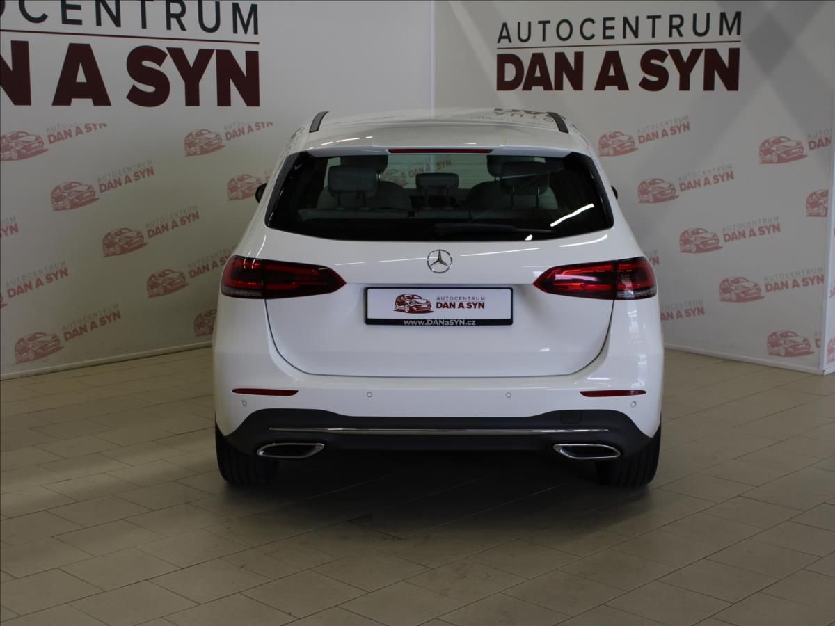 Mercedes-Benz Třídy B, 2,0 220 140KW 1.maj, CZ, ZÁNOV - fotka 5