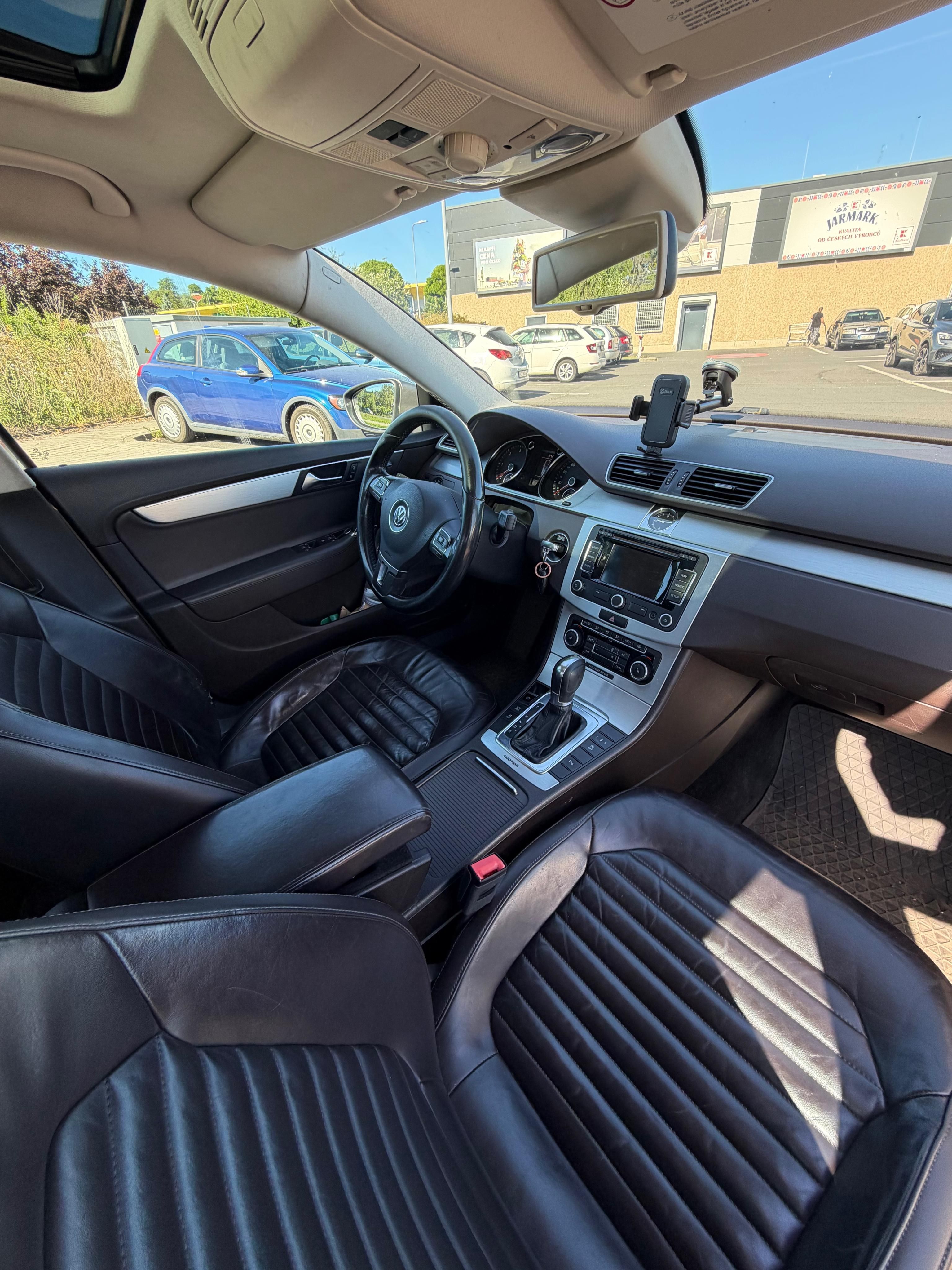 Volkswagen Passat, 2.0 TDI, 125kw 4x4 - fotka 6