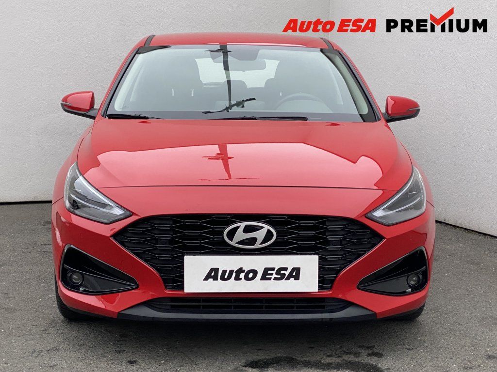 Hyundai i30, 1.5 DPi,1.maj,ČR,Comfort - fotka 2