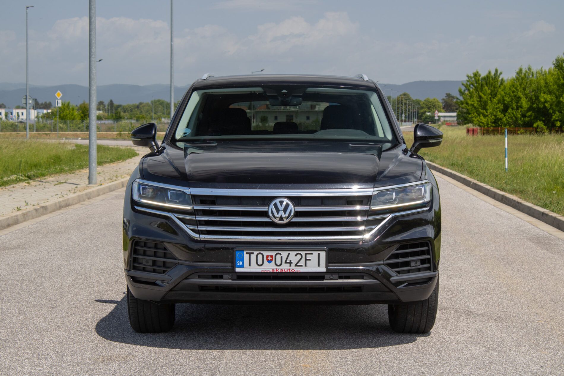 Volkswagen Touareg - fotka 2