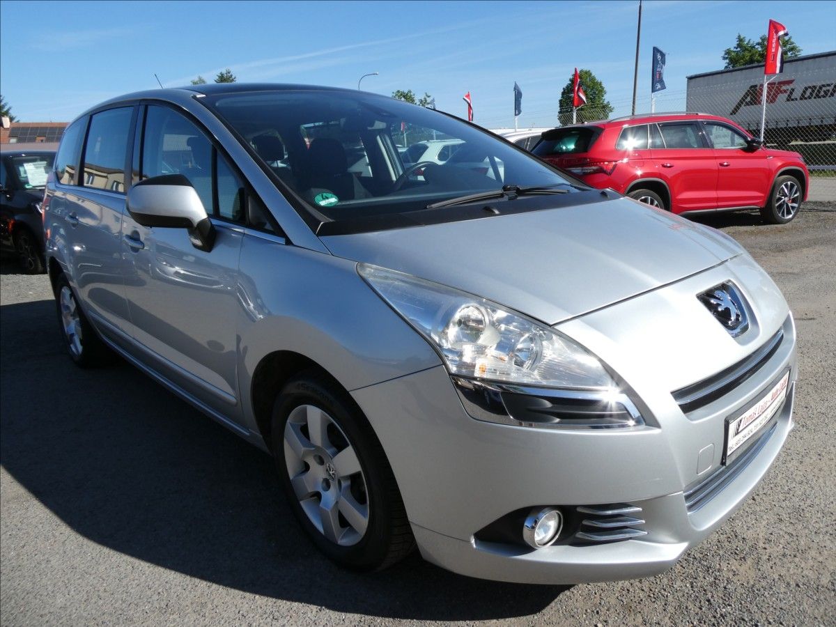 Peugeot 5008, 1,6 16V 115kW Panorama,po serv