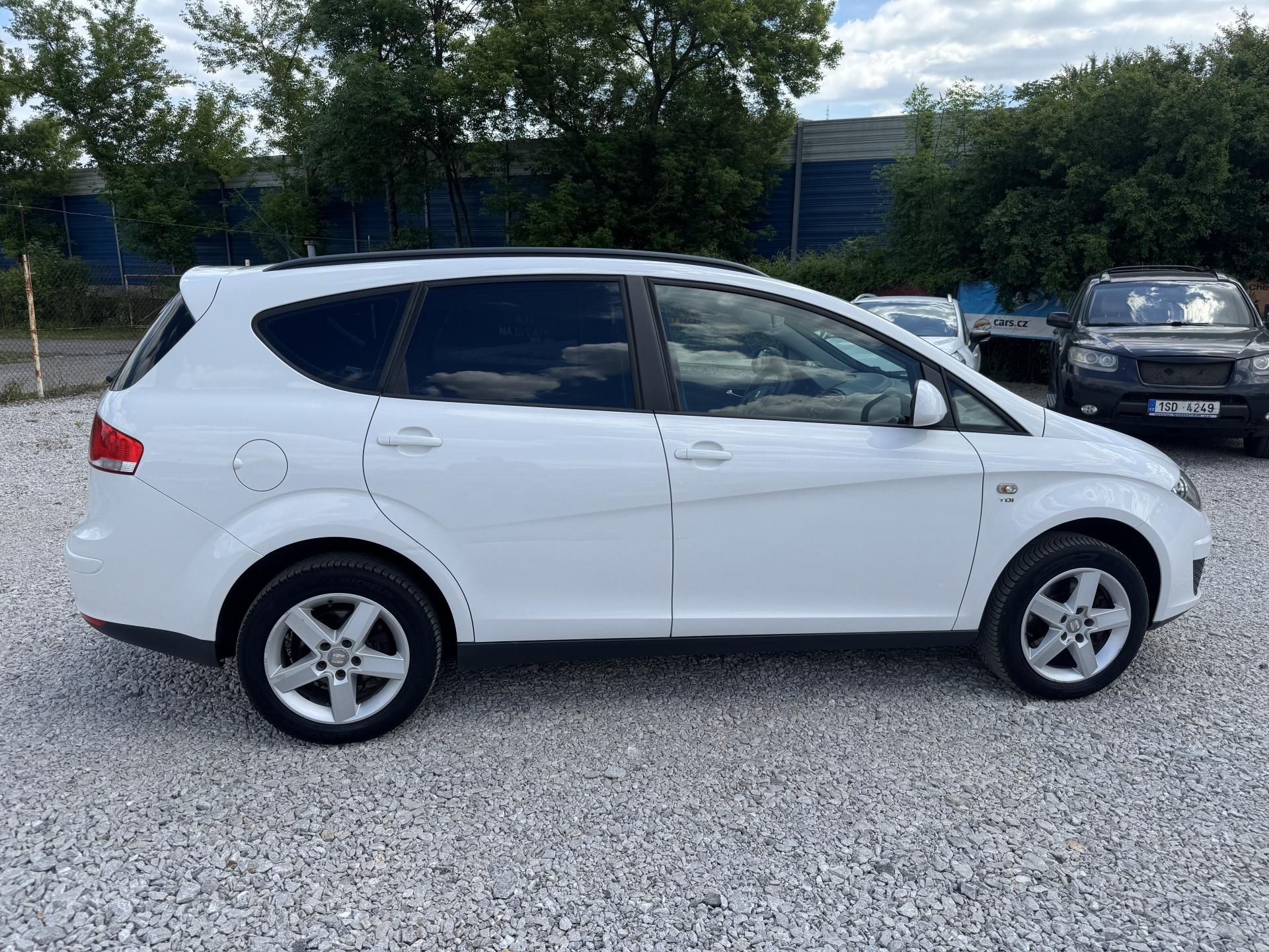 Seat Altea, XL 2.0TDi(103KW)4x4,2xKOLA - fotka 3