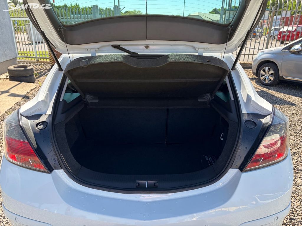 Opel Astra, 1,4 GTC, PĚKNÝ STAV