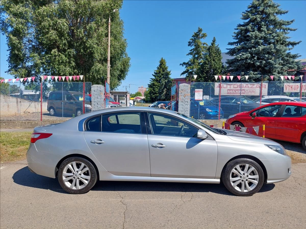 Renault Latitude, 2,0 DCi Top - fotka 5