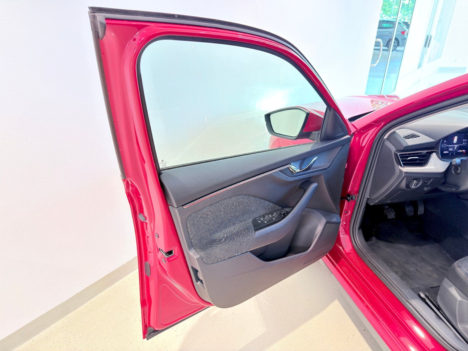 Škoda Kamiq, Top Selection 1.0 TSI / 85kW - fotka 6