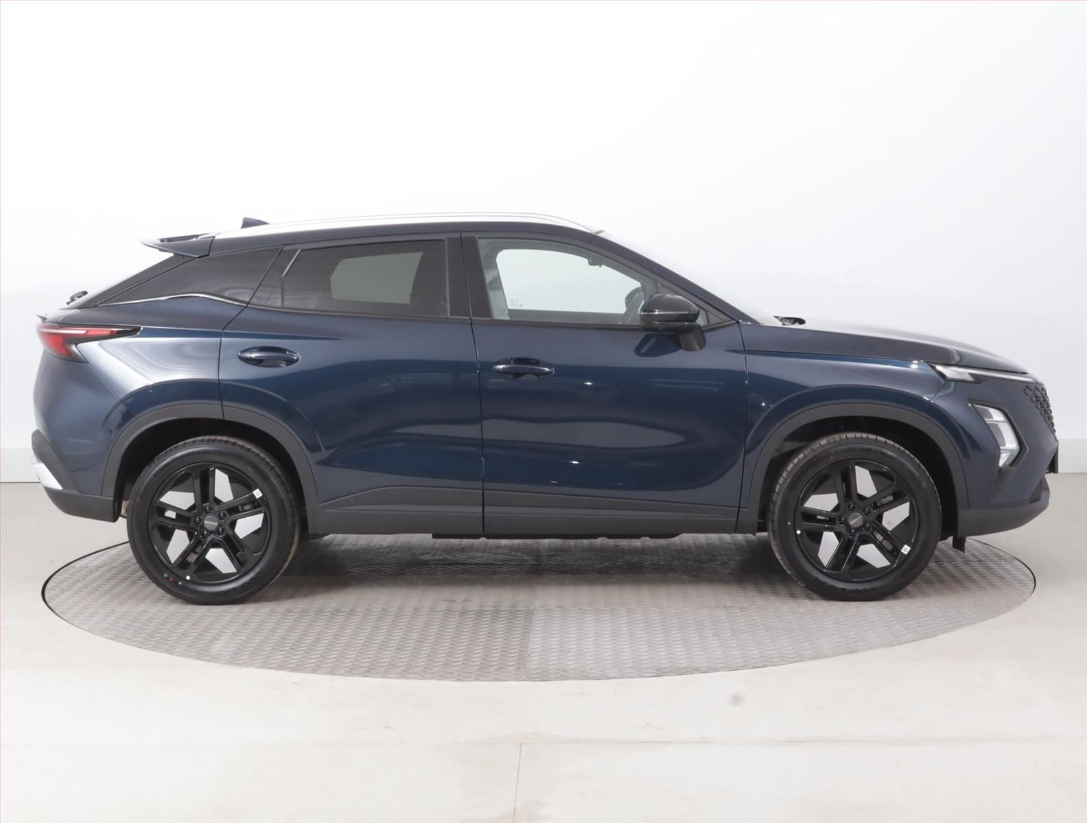 Omoda 5, 1.6 T, Premium, Ad. tempomat - fotka 6