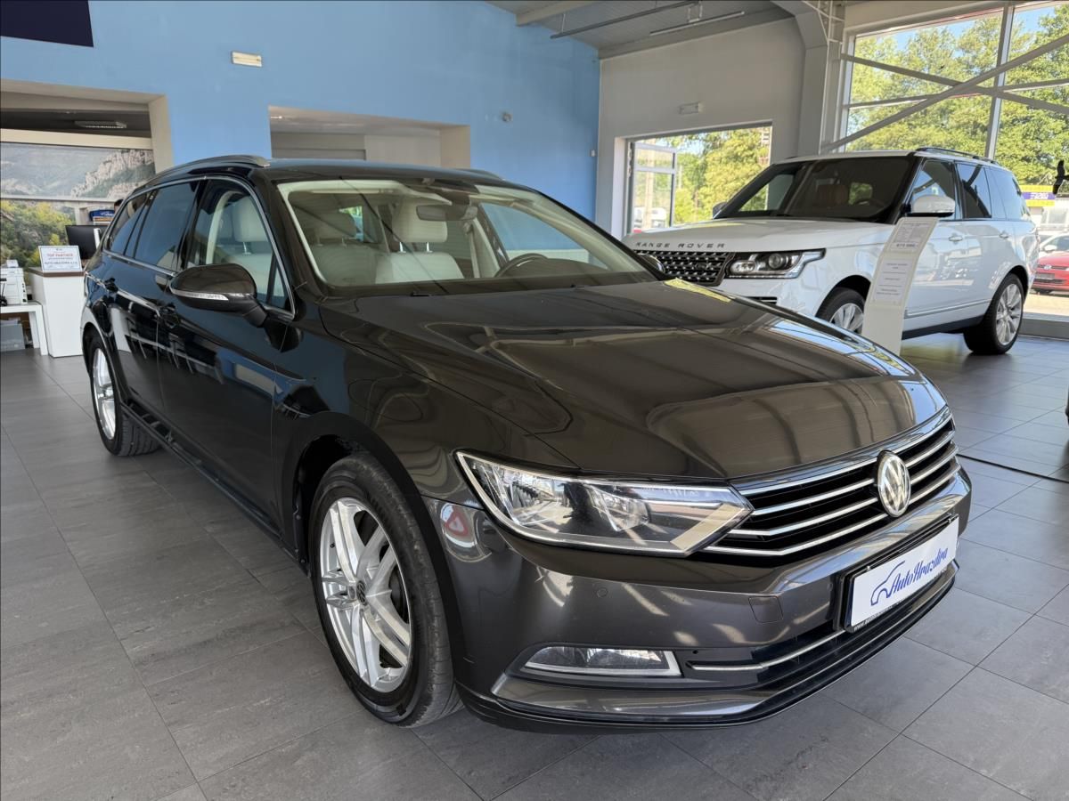 Volkswagen Passat, 2,0 TDI 110kW,SERVISNÍ KNÍŽK