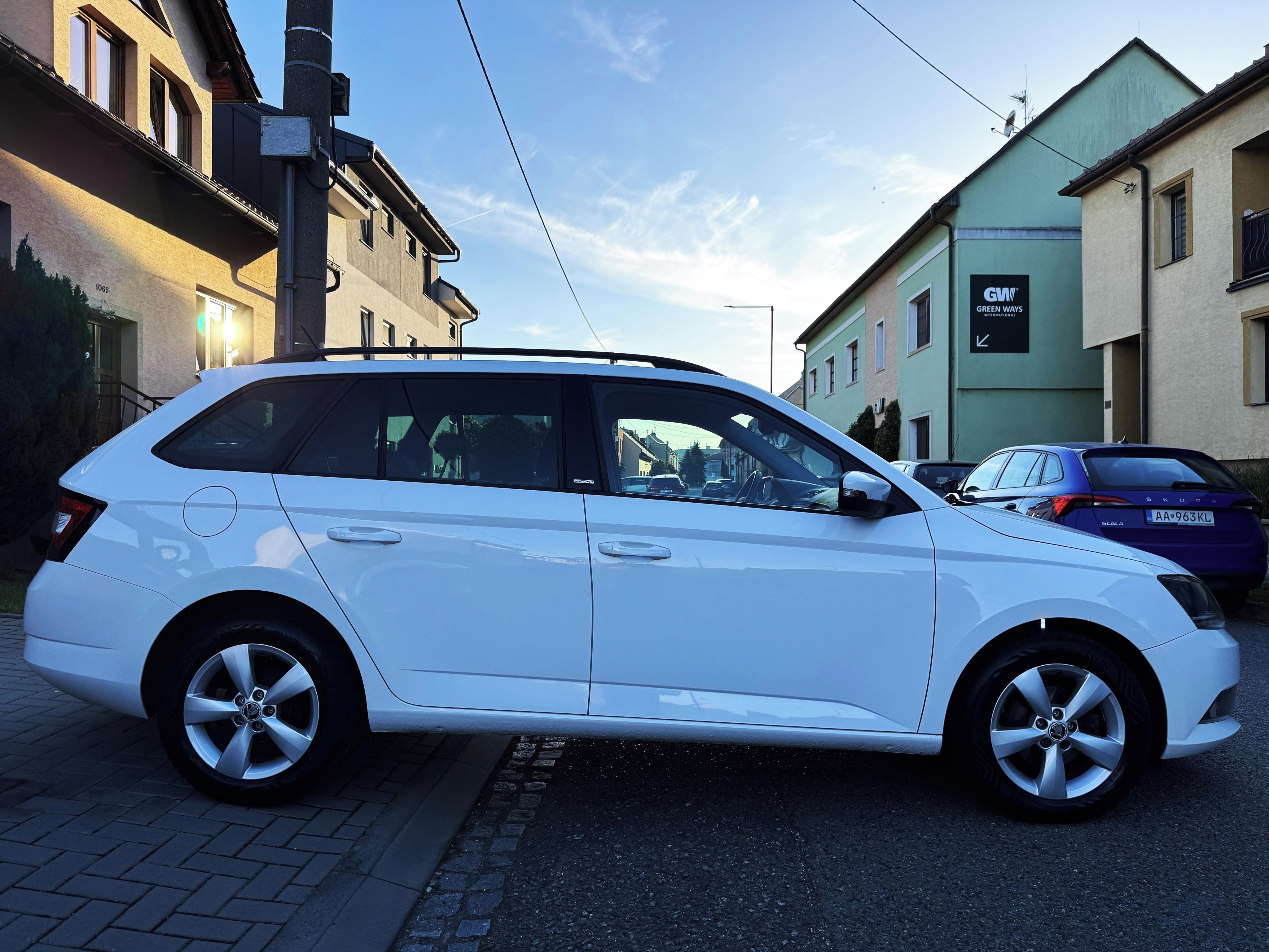 Škoda Fabia, 1.2TSI TEMPOMAT,LED,TAŽNÉ,ALU, - fotka 3