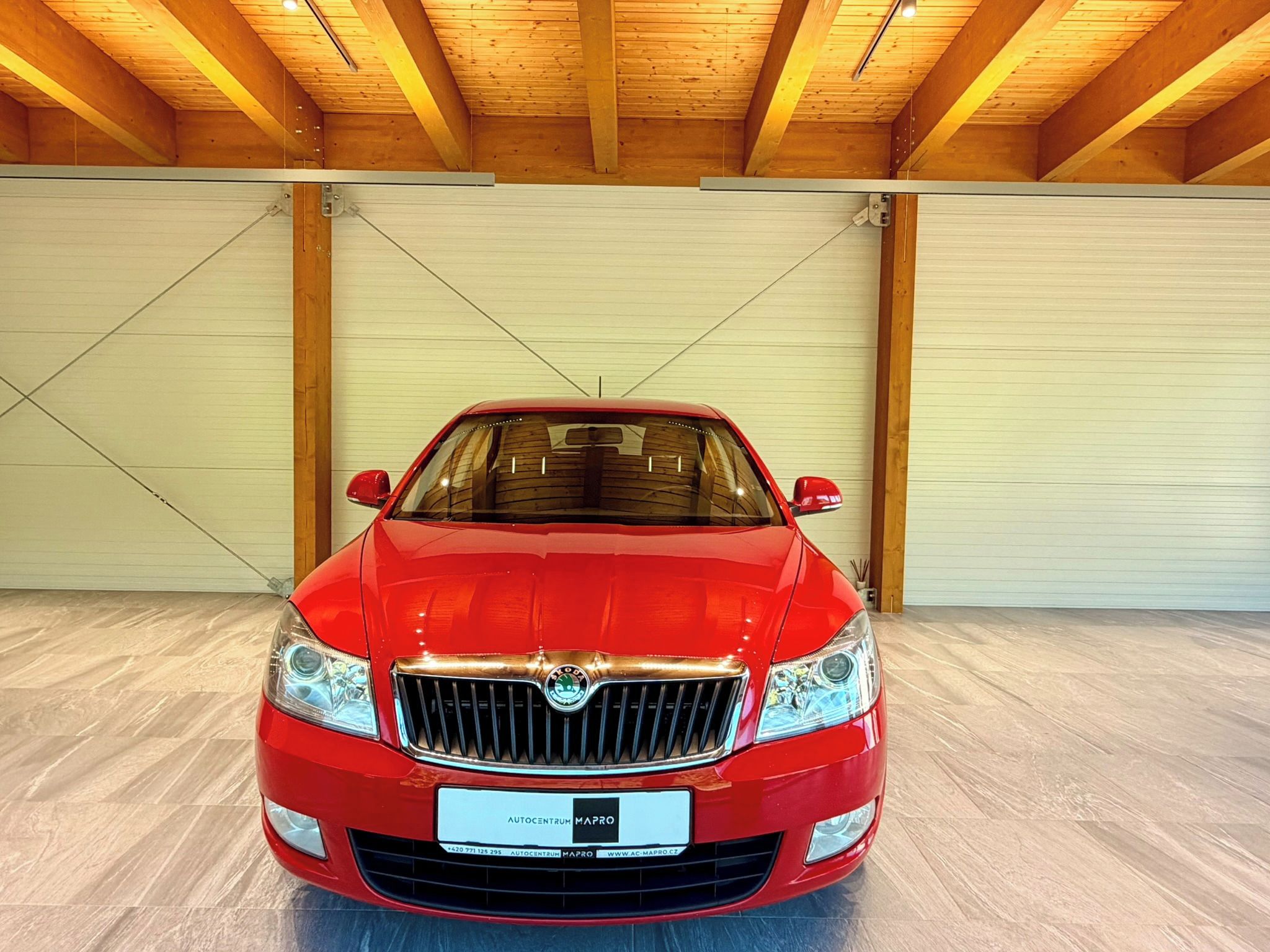 Škoda Octavia, 1.6 TDi 77 Kw Ambition Plus - fotka 3