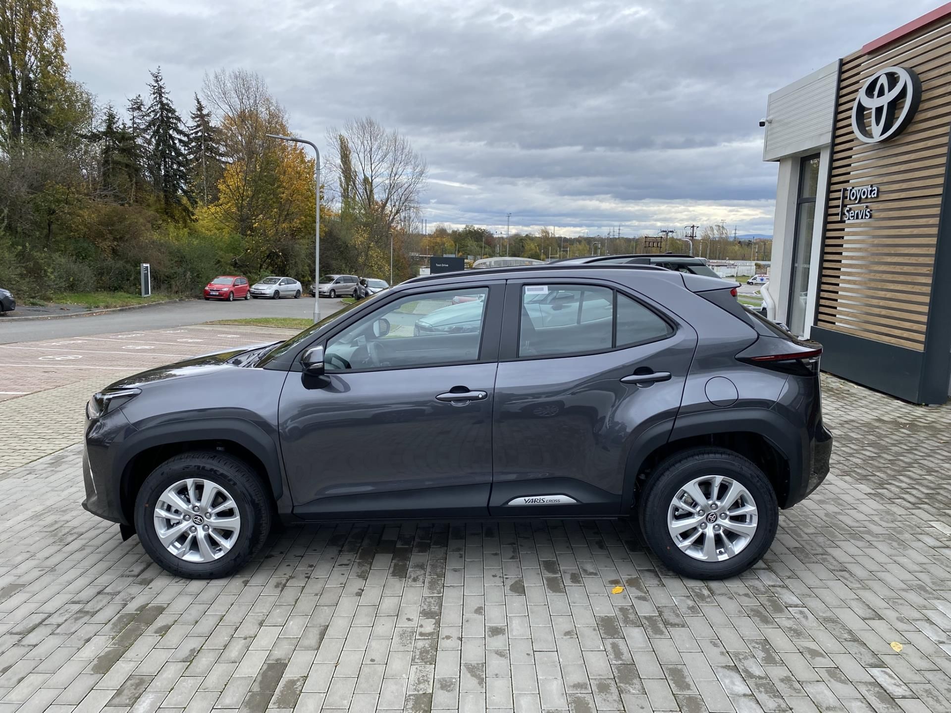 Toyota Yaris Cross, 1.5 HEV Limited Edition - fotka 3