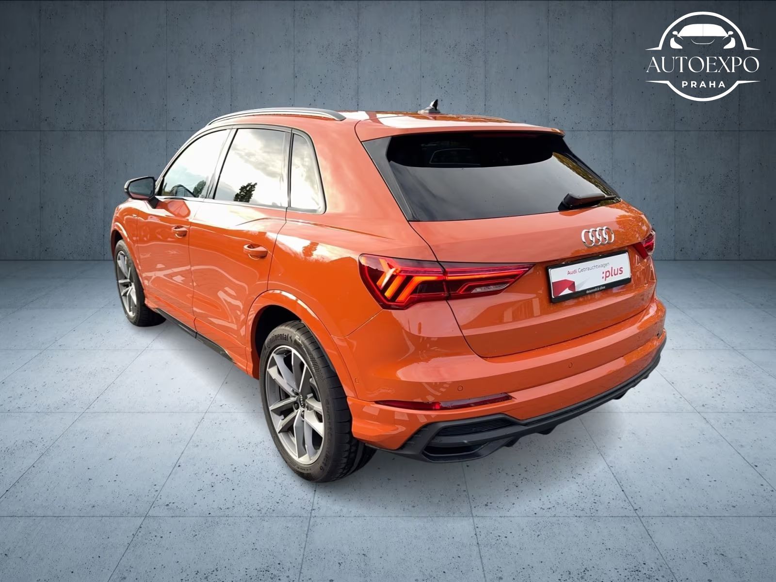 Audi Q3, SUV S line 35 TFSI - fotka 3