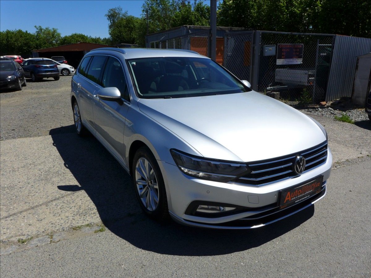 Volkswagen Passat, 2,0 TDI  FULL LED NAVI APP DPH - fotka 4