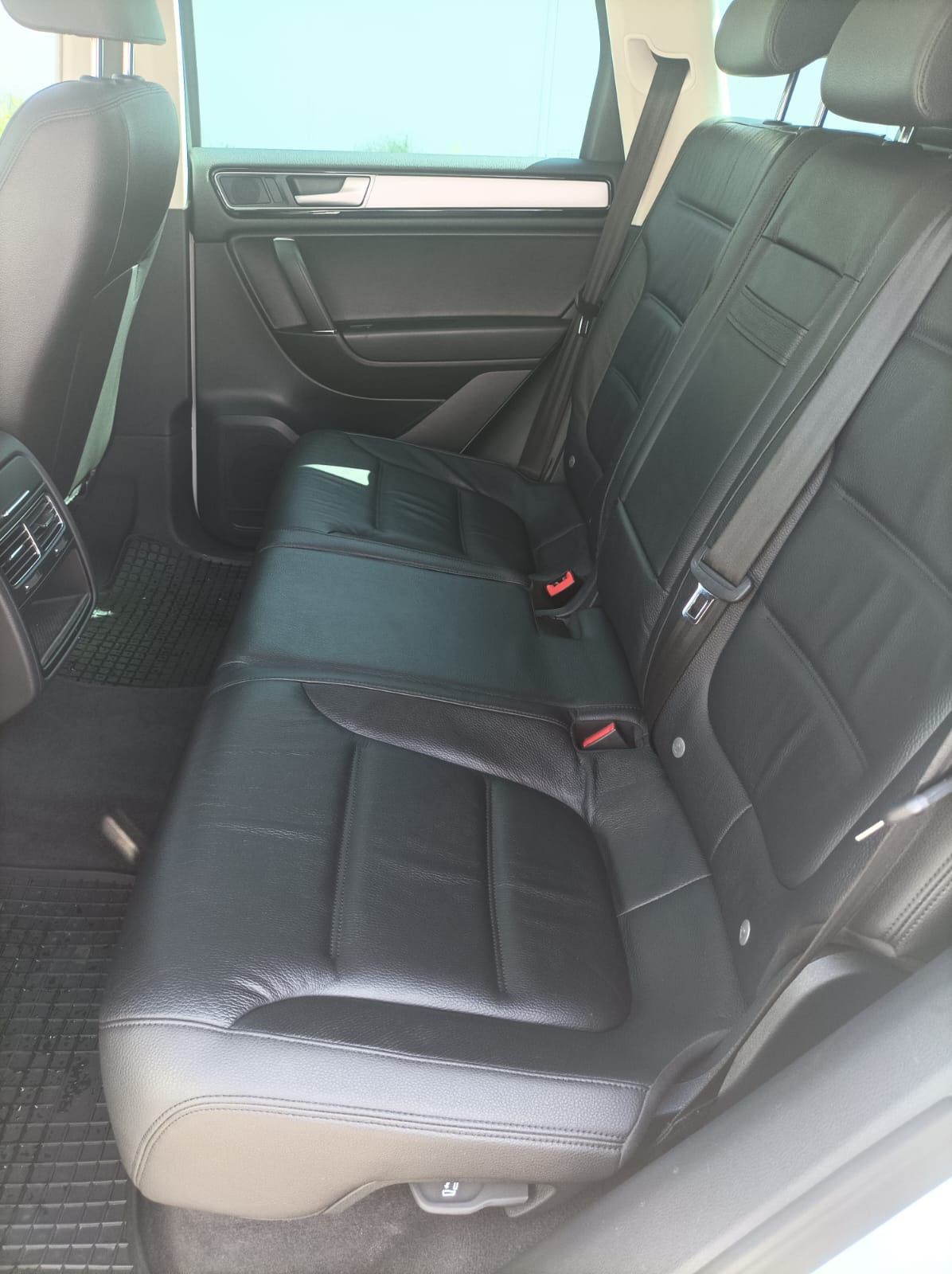 Volkswagen Touareg, 3.0 TDI - fotka 6