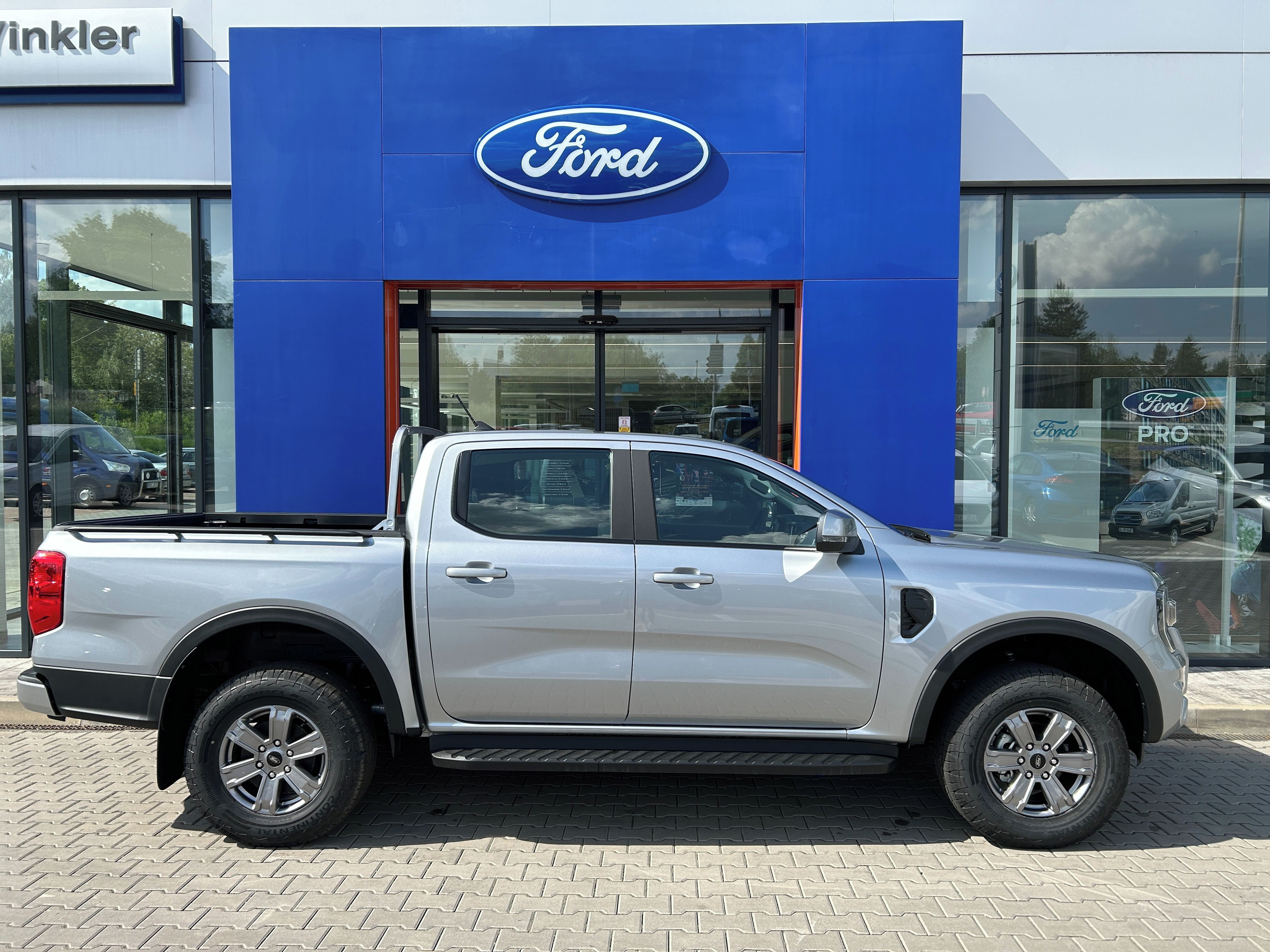 Ford Ranger, XLT 2.0 ECOBLUE 125 KW 4x4 - fotka 3