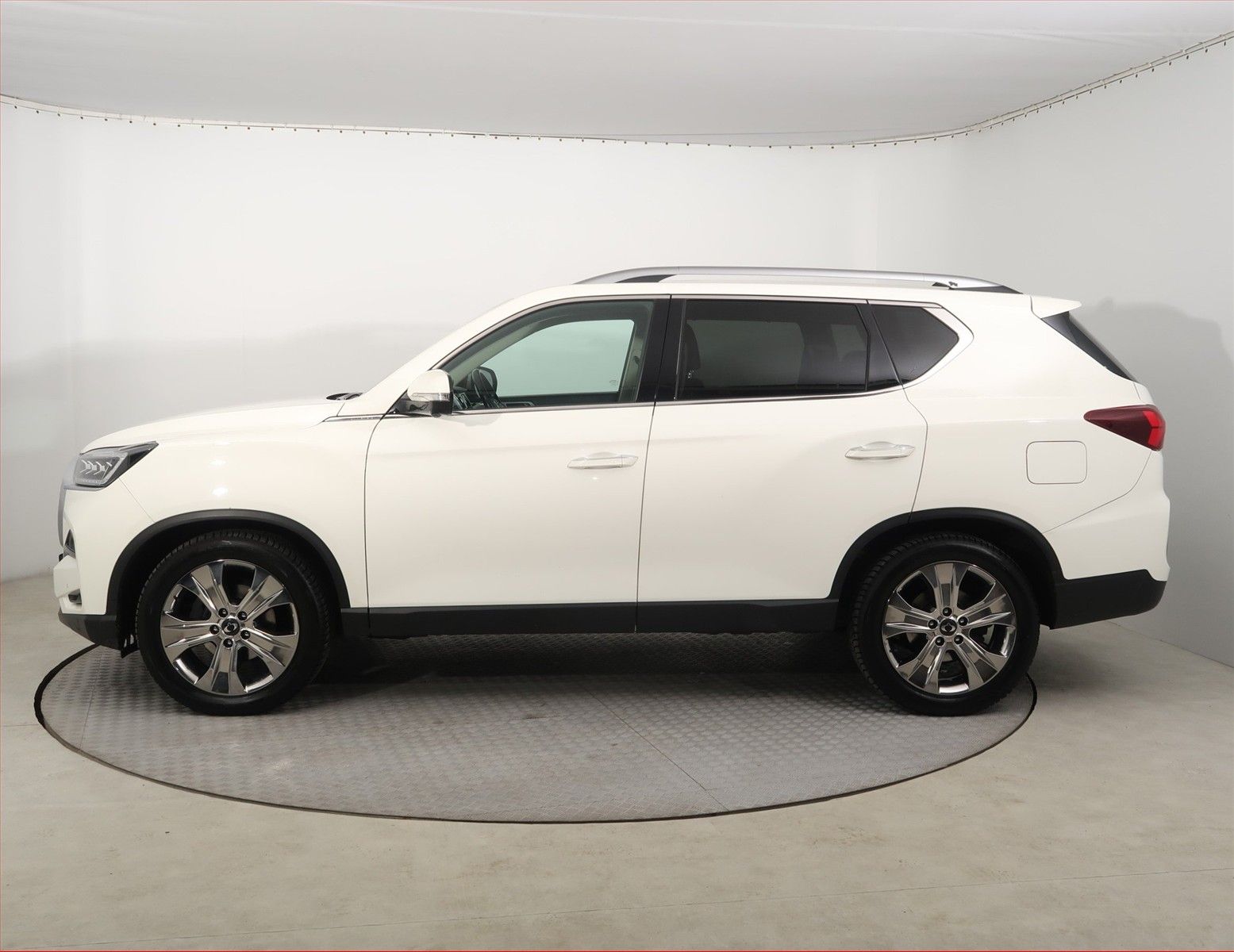 SsangYong Rexton, 2.2 Diesel, 4X4, Automat - fotka 3