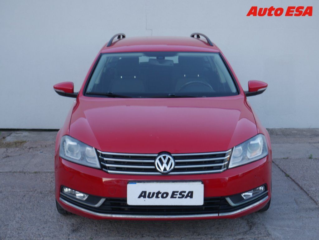 Volkswagen Passat, 2.0 TDI,ČR - fotka 2