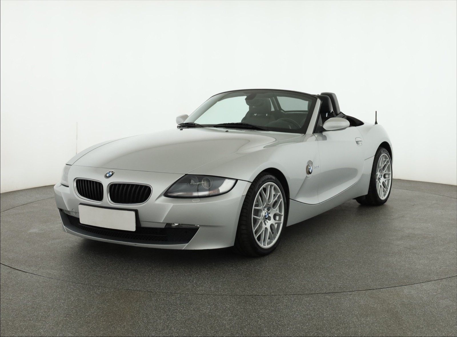 BMW Z4, 2.0i, Kůže, Automatická klima - fotka 2