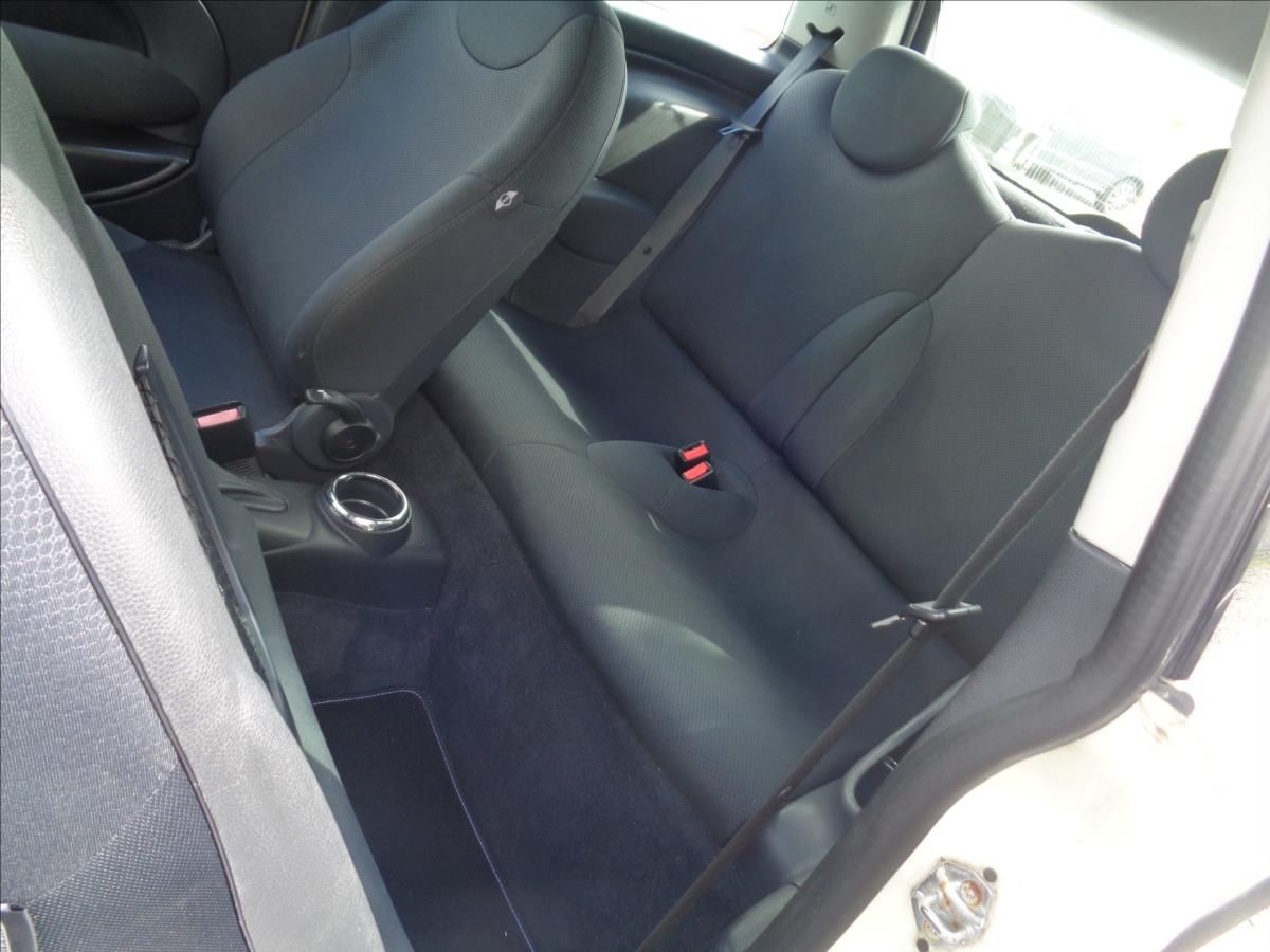 Mini Cooper, 1,6 - fotka 4