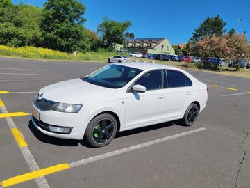1.6 TDI 77 kW Elegance