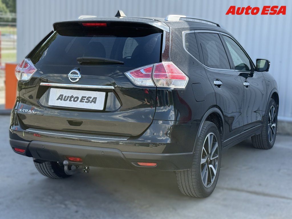 Nissan X-Trail, 2.0 dCi 4x4,Tekna,AT - fotka 4