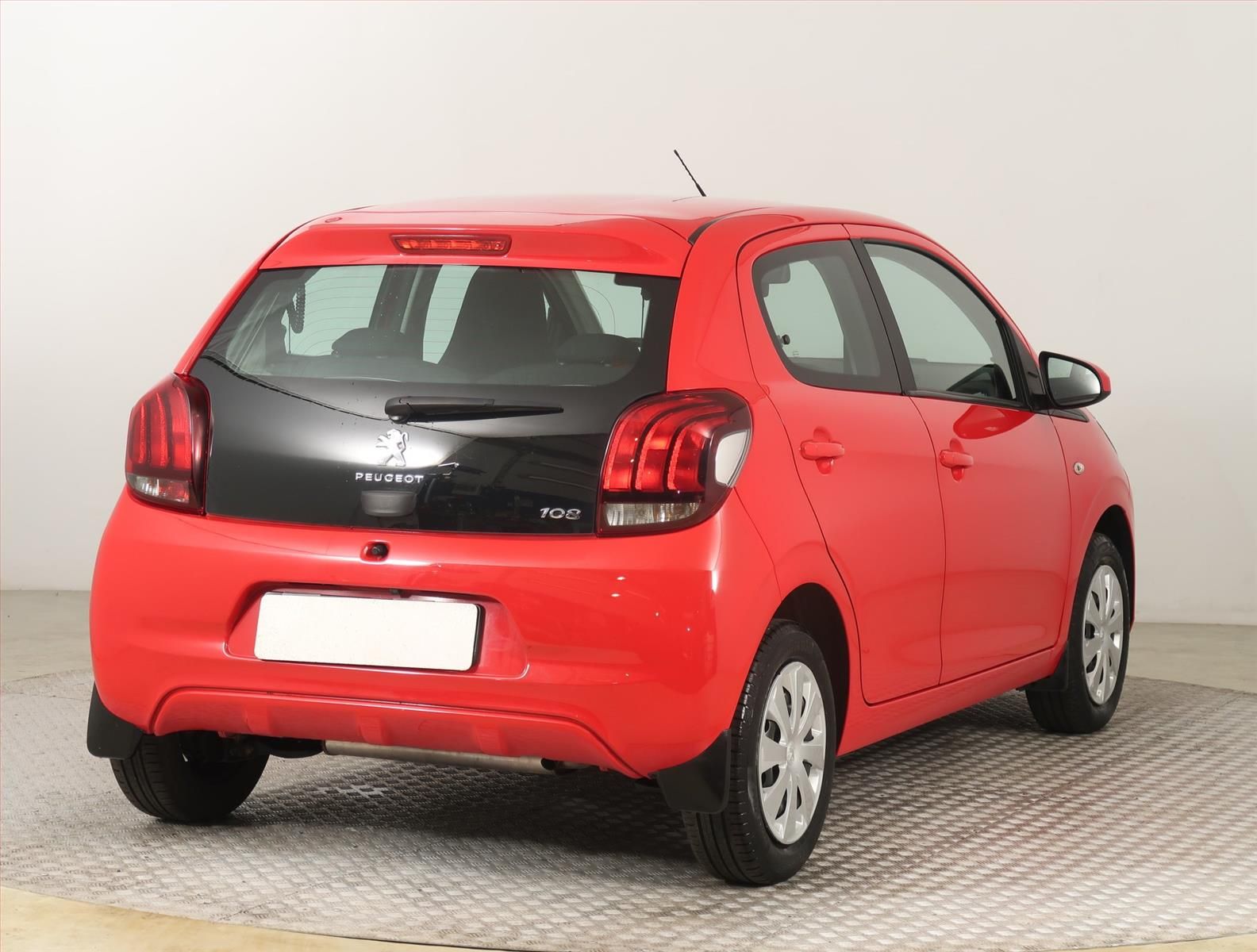 Peugeot 108, 1.0, Klima, El. okna - fotka 5