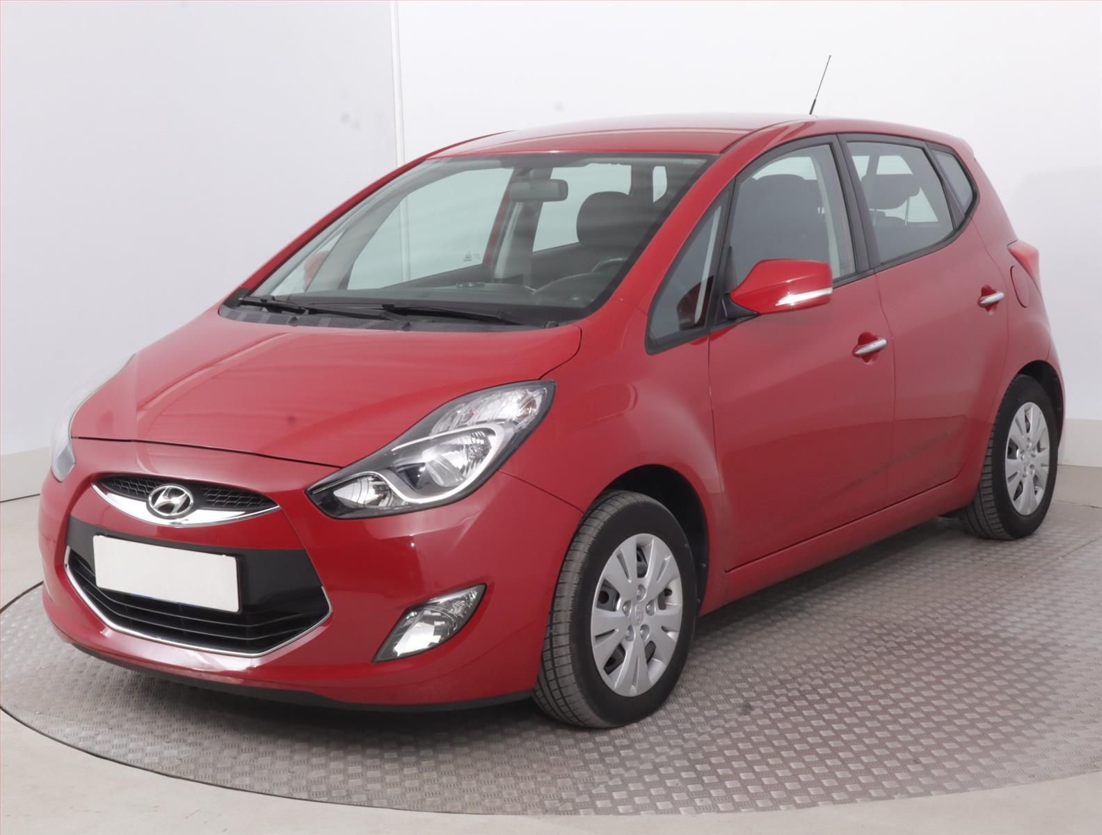 Hyundai ix20, 1.4 CVVT, Serv.kniha, Tempomat - fotka 2