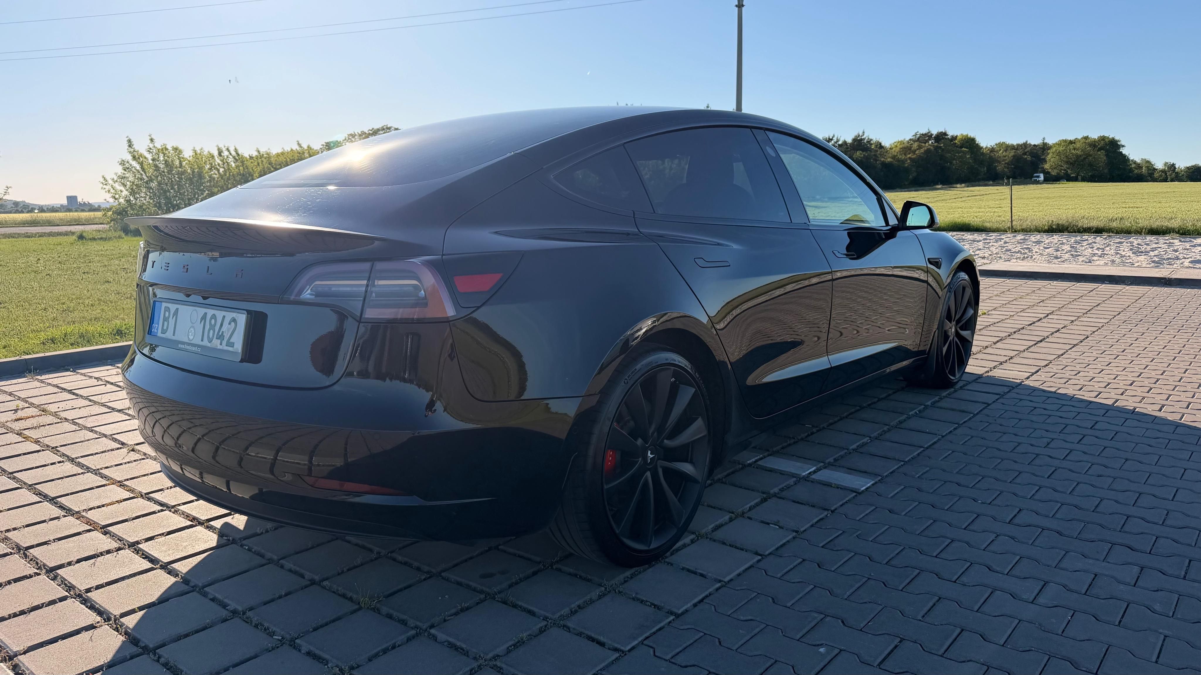 Tesla Model 3, Performance, FSD, PPF, ZÁRUKA - fotka 4