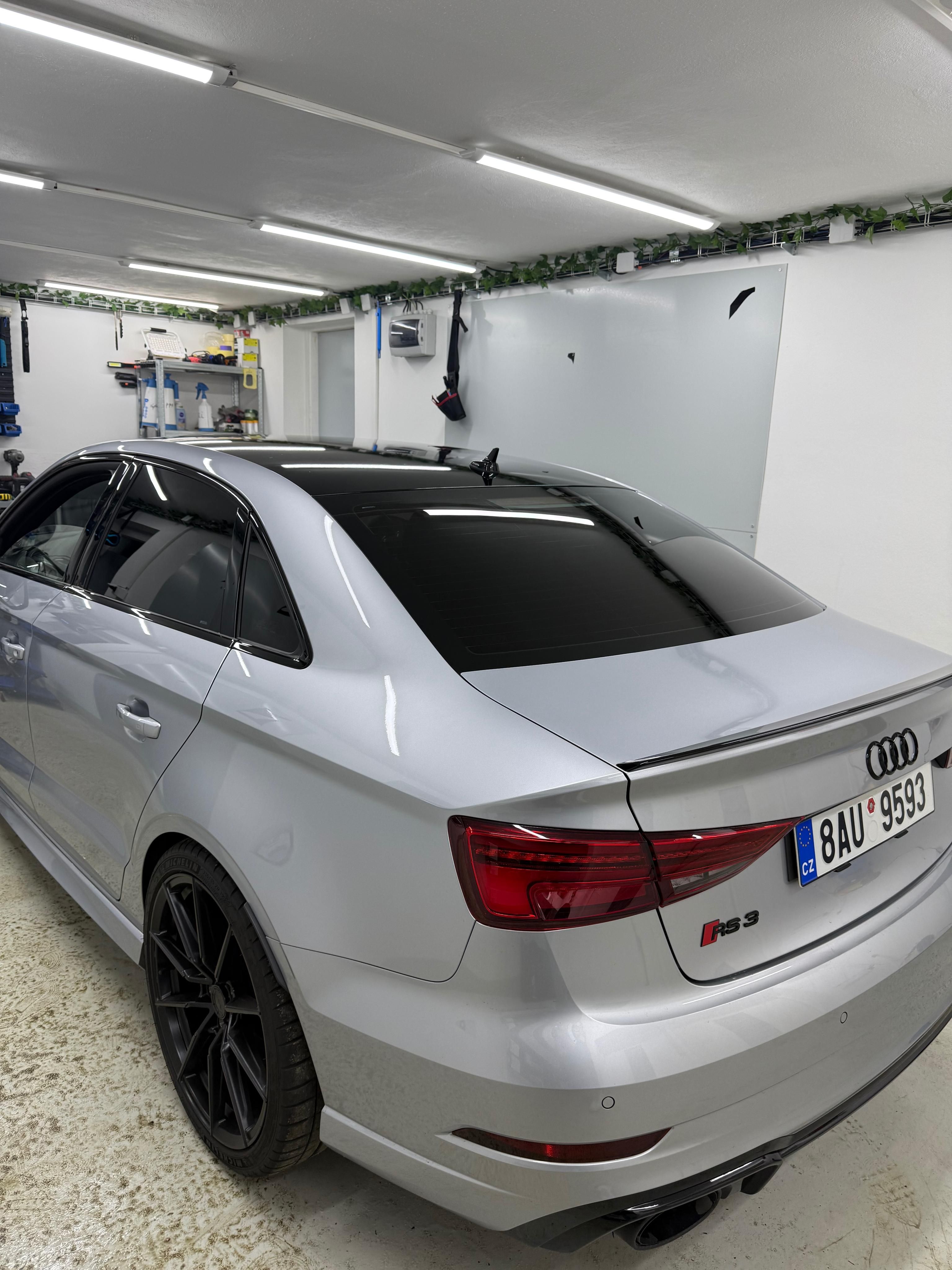 Audi RS3 - fotka 6