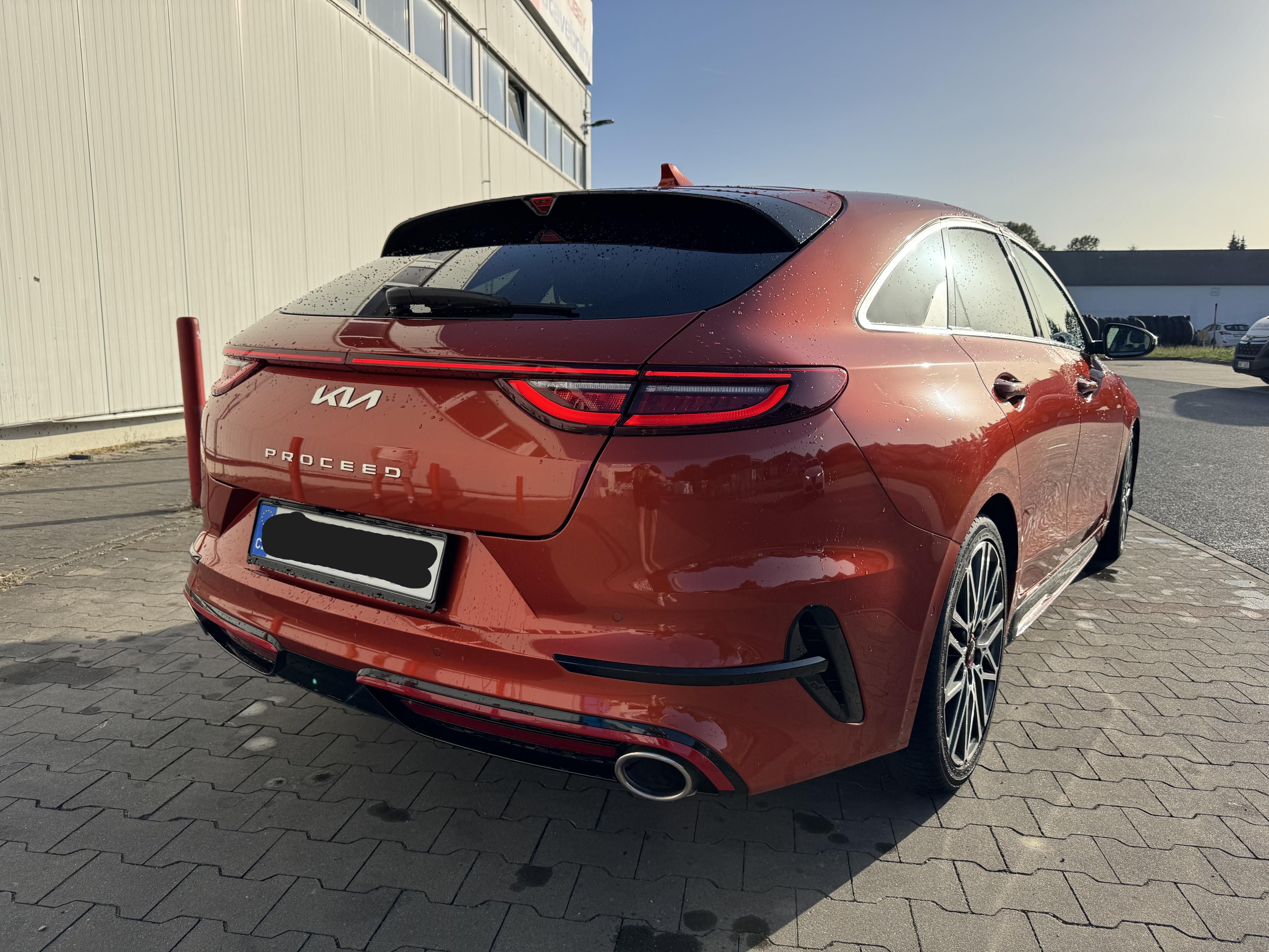 Kia ProCeed, 1,6 T-GDI GT AT - fotka 5