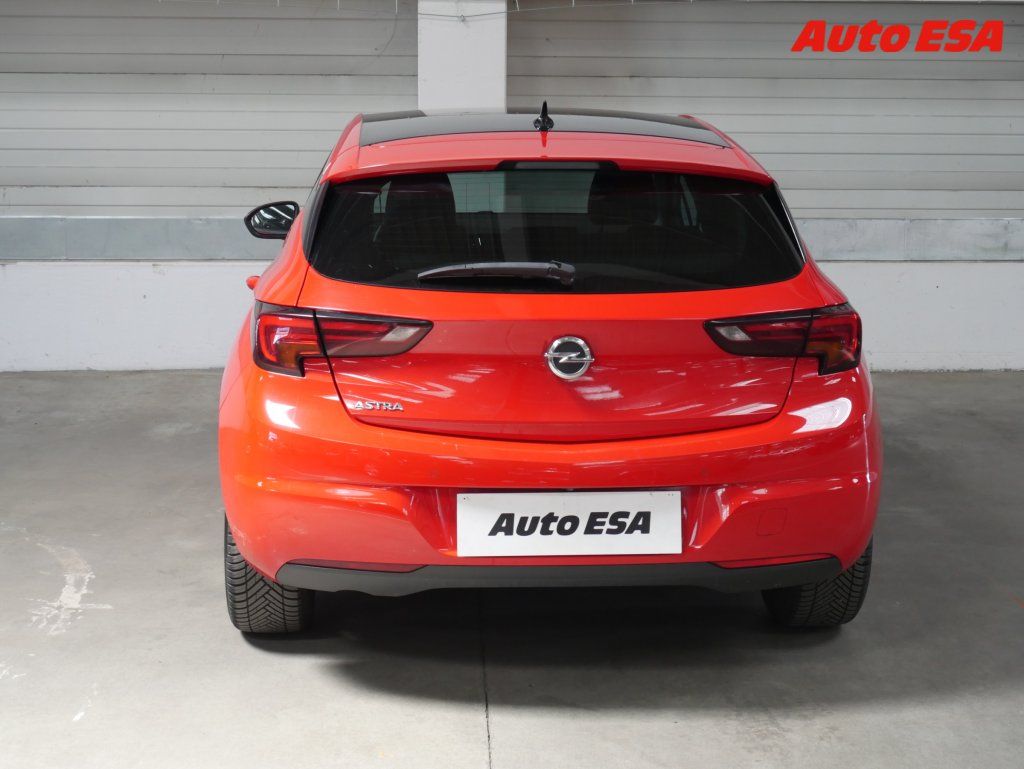 Opel Astra, 1.6 CDTi,AT - fotka 5