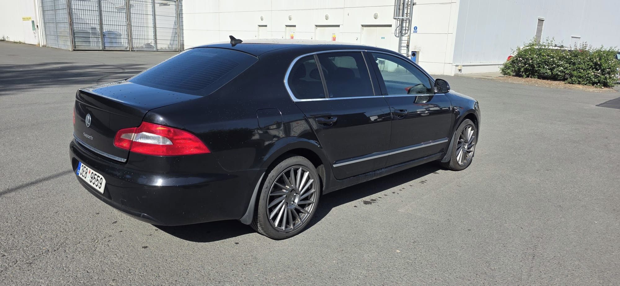 Škoda Superb, Škoda Superb II 2.0 TDI, 125kW - fotka 2