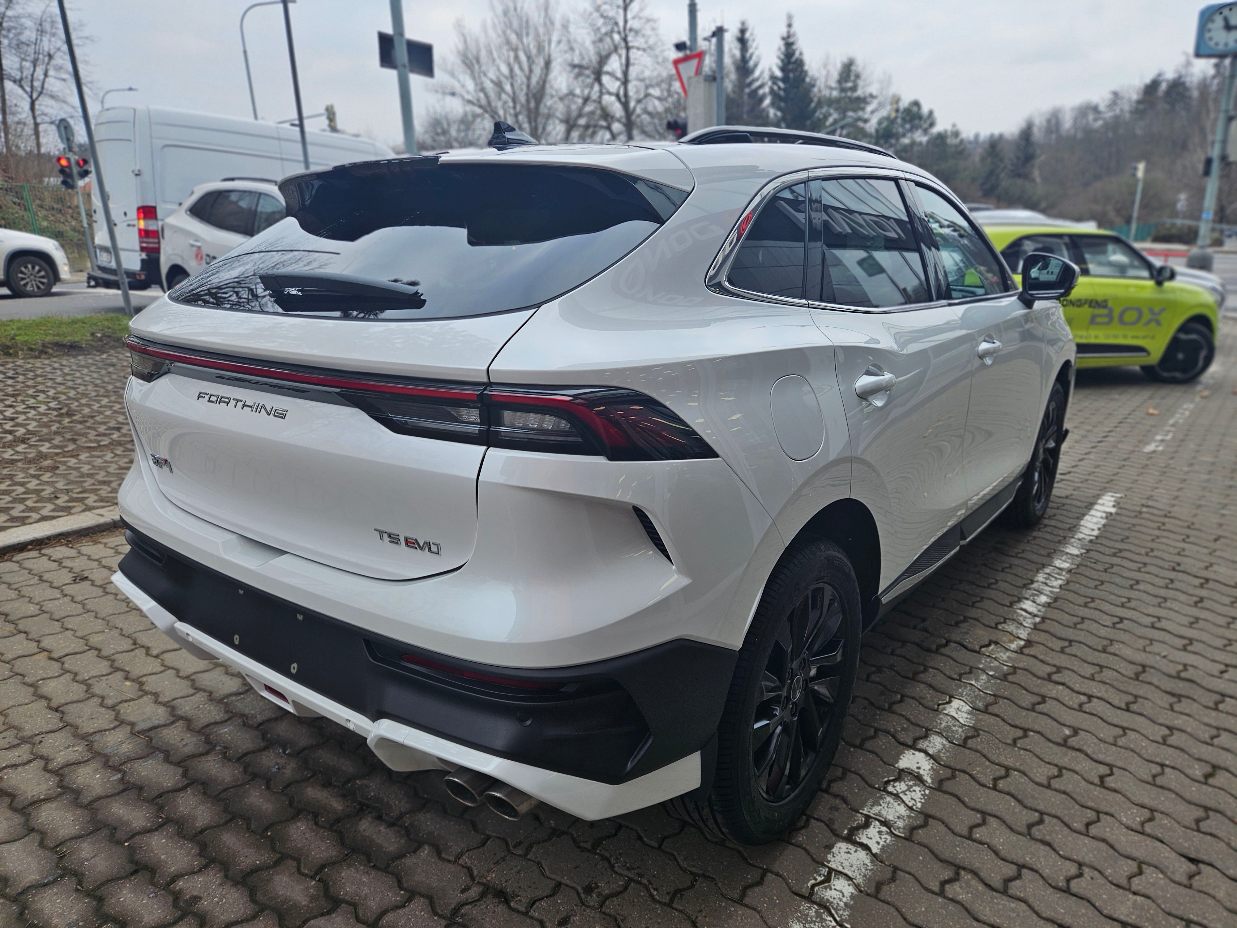Dongfeng T5 EVO, Dragon Edition Media & Connect - fotka 6