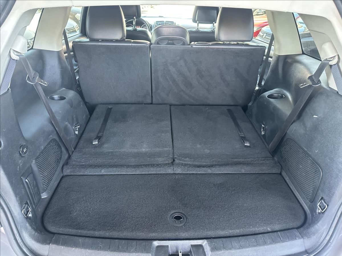 Fiat Freemont, 2,0 4x4 AUTOMAT - fotka 6