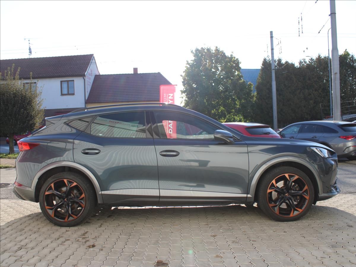 Cupra Formentor, 1,4 TSI VZ DSG Hybrid - fotka 3