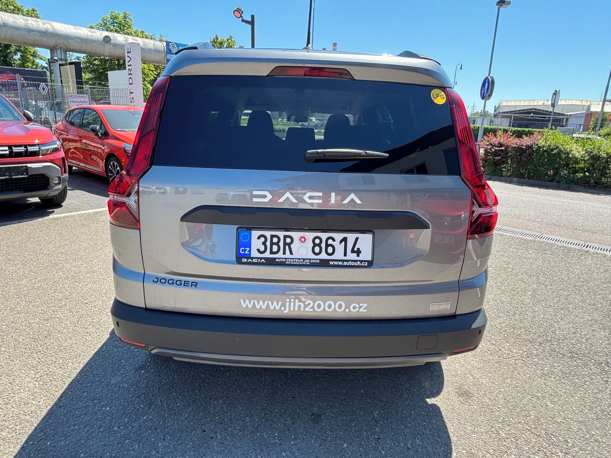 Dacia Jogger, Expression Eco-G 100 7 míst - fotka 4