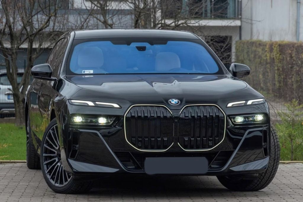 BMW Řada 7, 740 d xDrive M Sport - fotka 3