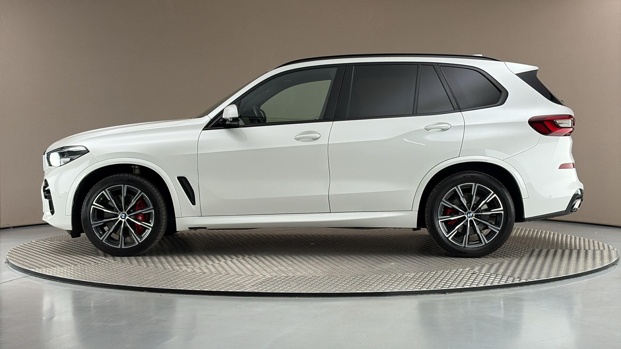 BMW X5, 30d AUT xDrive M-paket - fotka 4
