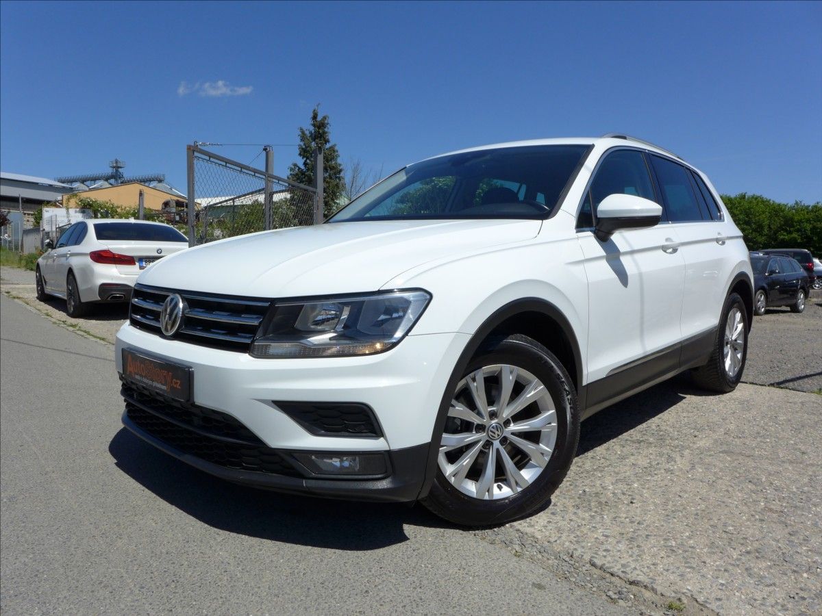 Volkswagen Tiguan, 2,0 TDi 110KW NAVI APP 1.MAJ