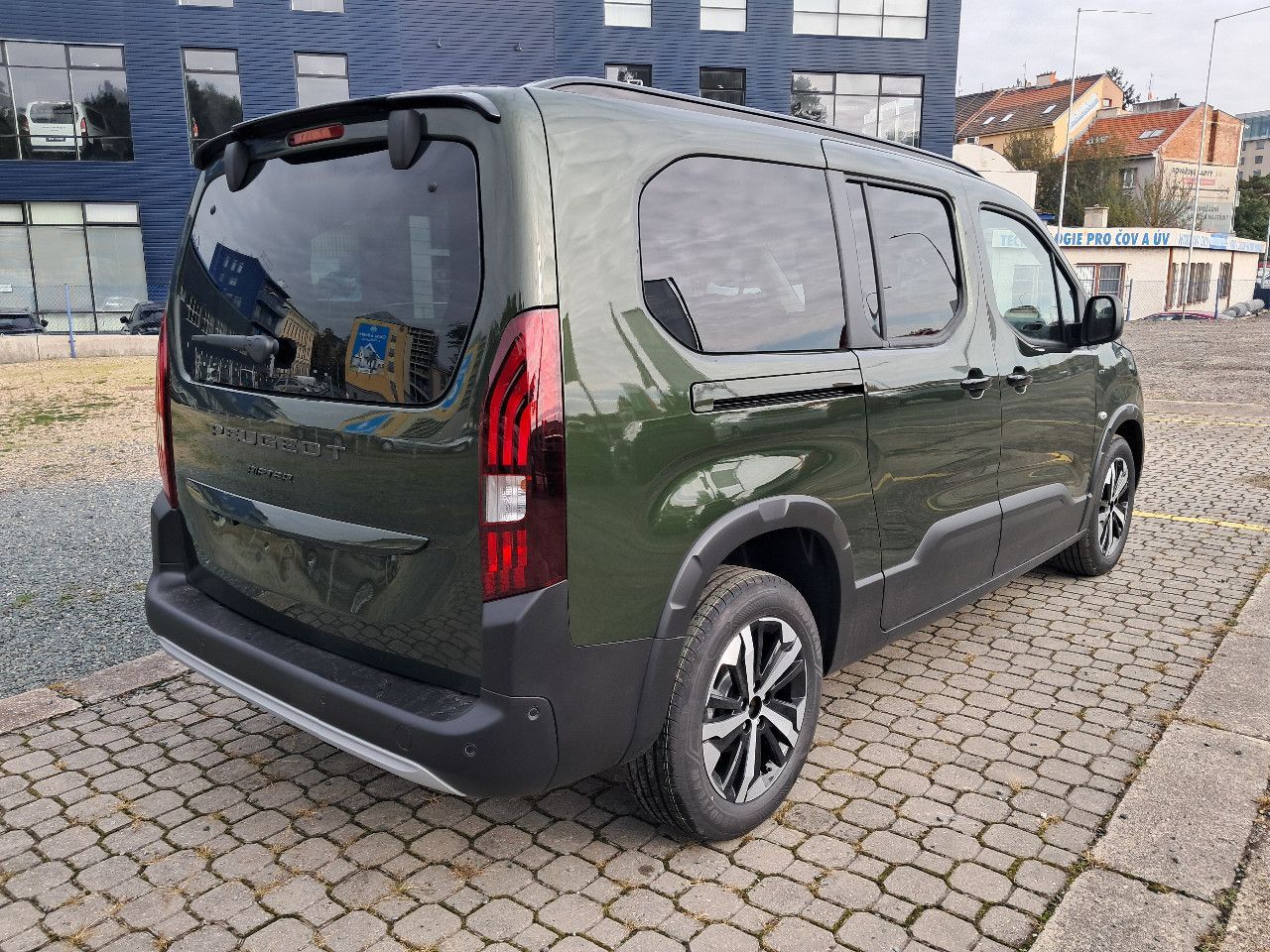 Peugeot Rifter, RIFTER LONG GT BlueHDi 130 S&S - fotka 5