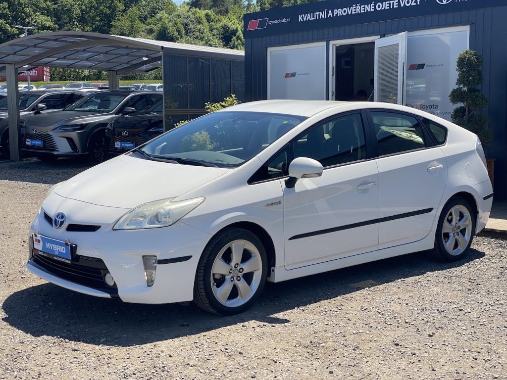 Toyota Prius, 1.8HSD, 2x kola, po servisu - fotka 4