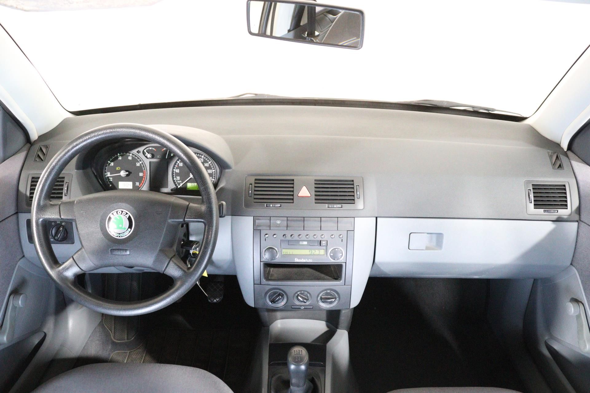 Škoda Fabia, CLASSIC 1,4 MPi - fotka 5