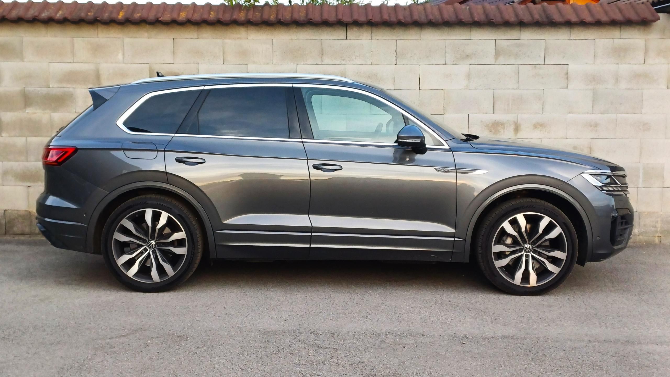 Volkswagen Touareg, TSI 250kW R-LINE - fotka 3