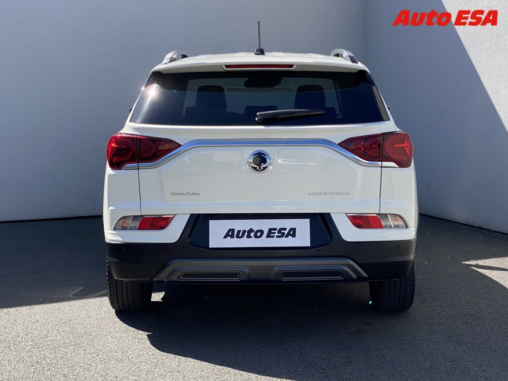 SsangYong Korando, 1.5 T-GDi,ČR,AT,LED - fotka 5