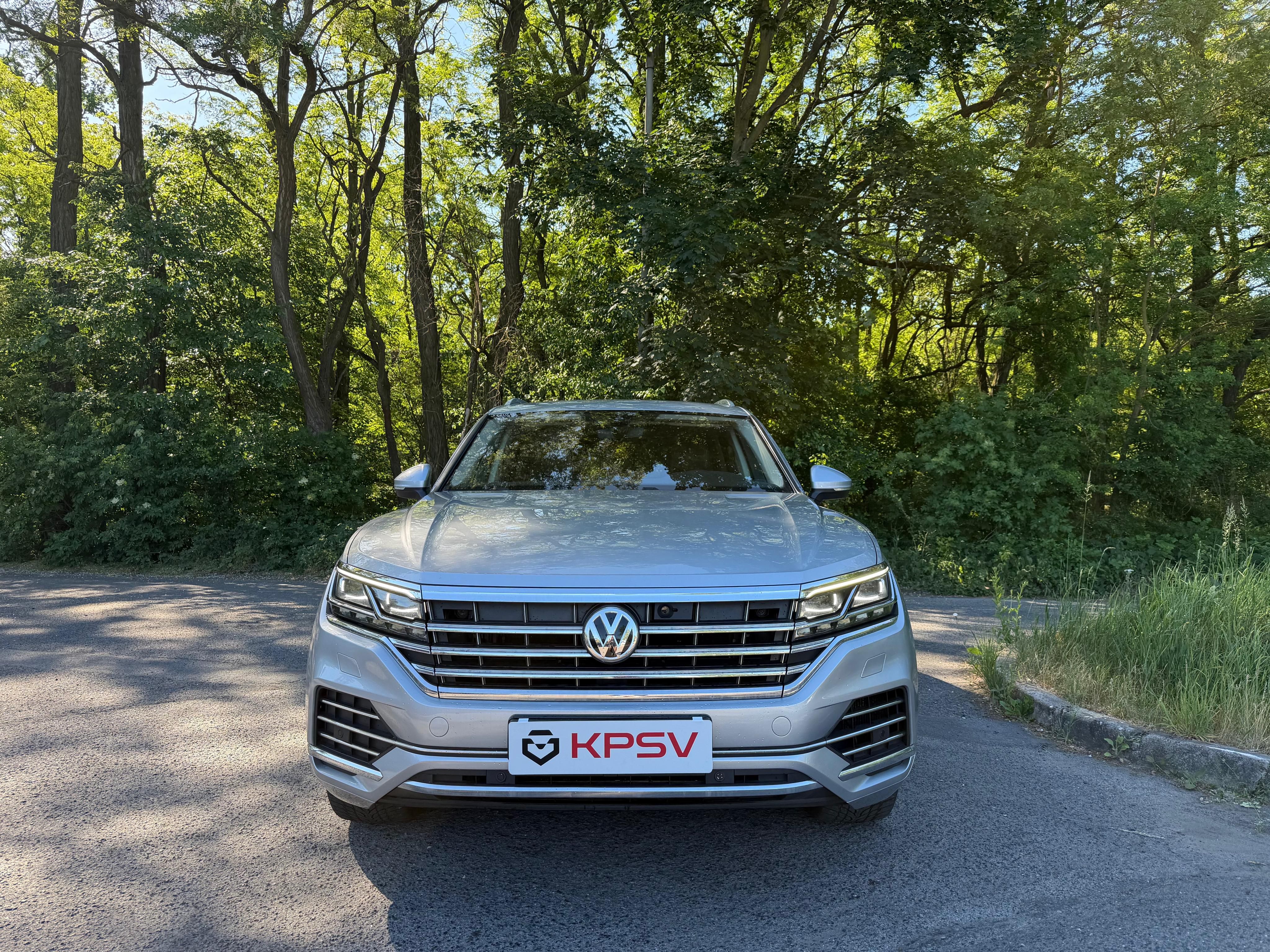 Volkswagen Touareg, 3.0 / 210 kW - fotka 2