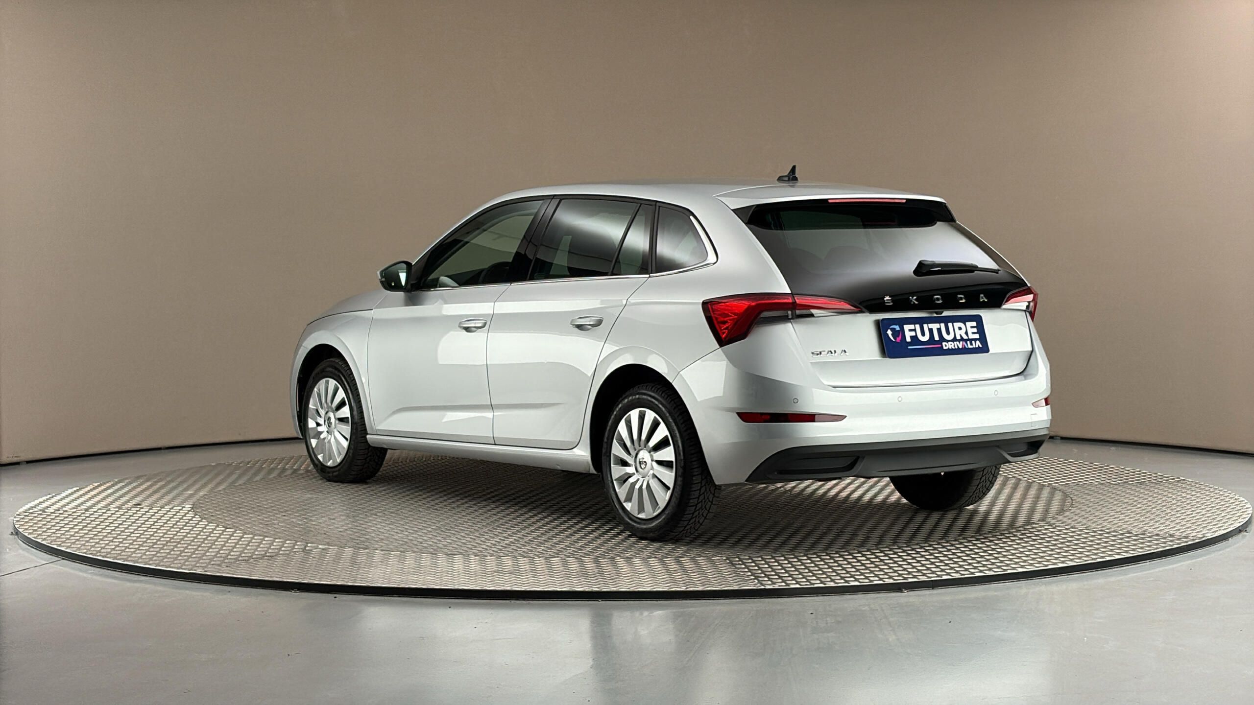 Škoda Scala, 1.0 TSI Style - fotka 2